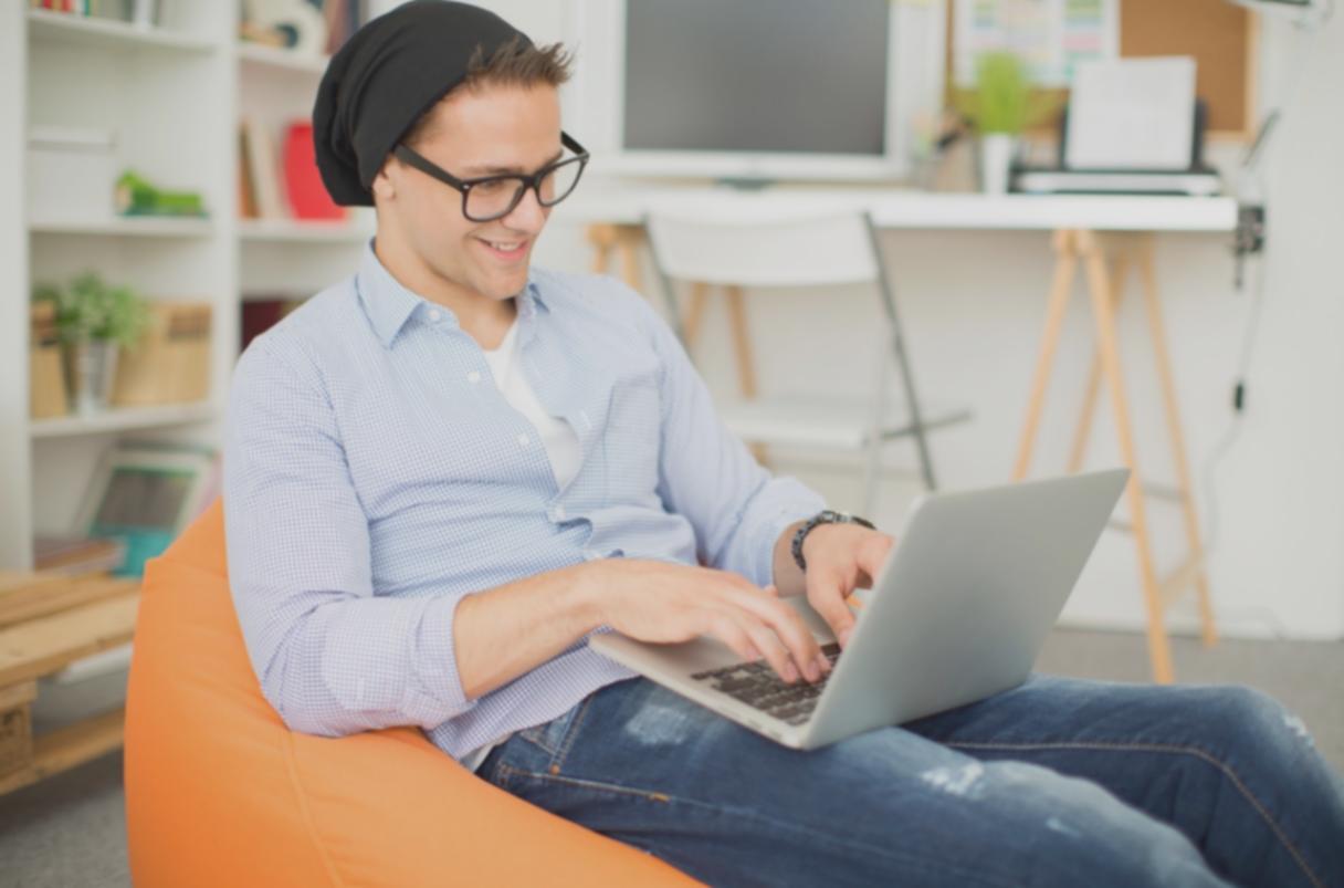 Sessione interattiva di analisi SEO durante webinar Stalyrixos